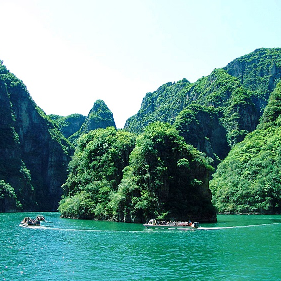 Badaling Great Wall & LongQing Gorge Day Tour